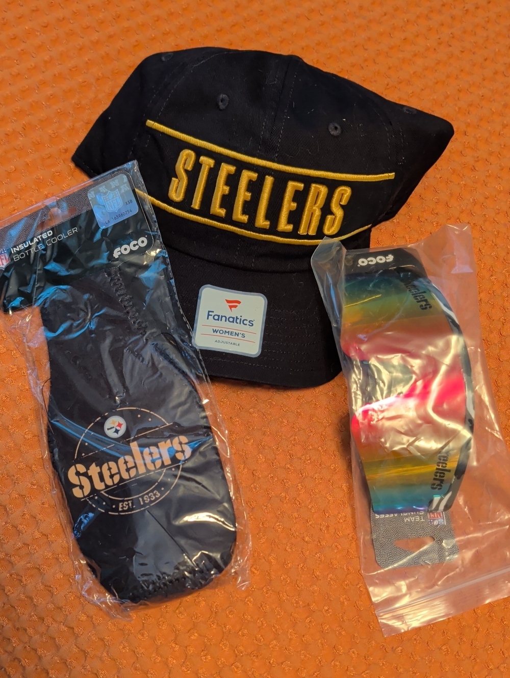 Pittsburgh Steelers Women's Cap, Foco Bottle Coozie, Foco Shades NWT